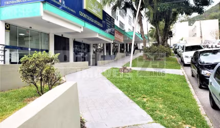 Ampla sala comercial à venda em Florianópolis na melhor localização da Trindade.