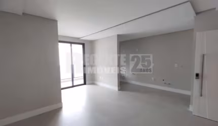 Apartamento à venda no bairro Trindade em Florianópolis