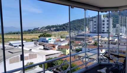 Apartamento à venda no bairro Saco dos Limões em Florianópolis