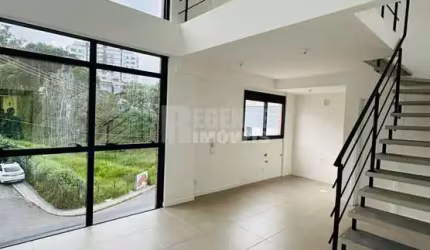 Loft duplex à venda no bairro Carvoeira em Florianópolis