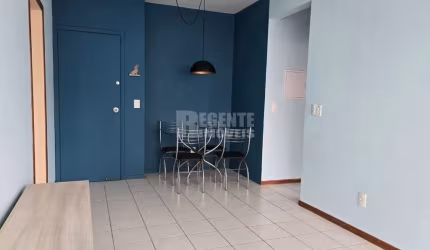 Apartamento a venda com 2 dormitórios no bairro Saco dos Limões em Florianópolis.