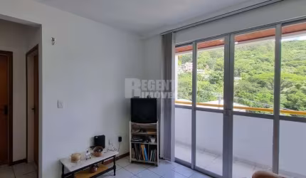 Apartamento com 2 dormitórios mobiliado na Trindade.