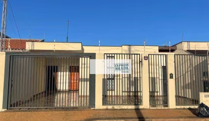 Casa com 3 dormitórios à venda, 119 m² por R$ 600.000,00 - Vila Belvedere - Americana/SP