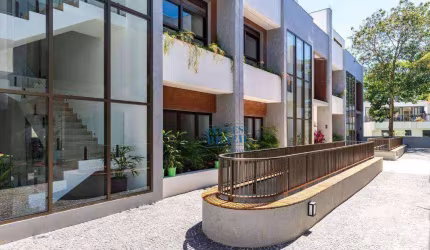 Casa com piscina privativa, pronta para morar - 4 suítes, 583m² - à venda no Alto da Boa Vista - Agende sua visita!!
