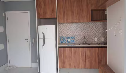 Studio semi-mobiliado com 32m² - 1 vaga de garagem - para alugar na Saúde - Agende sua visita!!