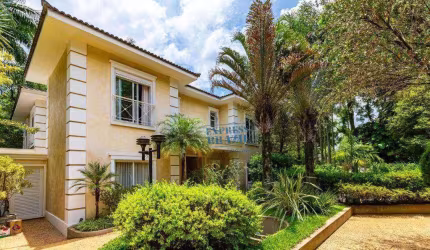 Casa com piscina privativa à Venda no Alto da Boa Vista - Agende sua visita!!