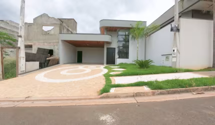 Casa de alto padrão à venda em Residencial Real Parque Sumaré-SP: 3 quartos, 1 suíte, 3 salas, 2 banheiros, 4 vagas, 160 m².