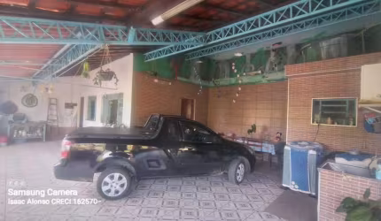 Imperdível oportunidade: Casa à venda em Jacareí-SP, Jardim Colônia - 1 quarto, 1 sala, 1 banheiro, 3 vagas garagem, 70m²!