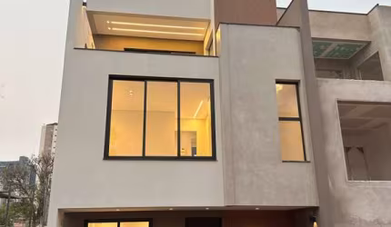 Casa em Condomínio à Venda em Campinas-SP, Chácara Primavera  3 Quartos, 2 Salas, 2 Banheiros, 2 Vagas de Garagem  158,07 m²