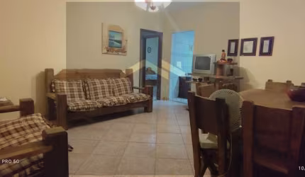 Locação de Casa em Condomínio de Alto Padrão em Sumaré-SP - 2 Quartos, 1 Suíte, 2 Salas, 2 Banheiros, 145m², 4 Vagas - Estância Árvore da Vida