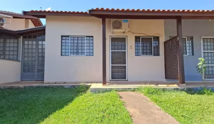 Casa em Condomínio na Estância Árvore da Vida, Sumaré-SP: 2 quartos, 1 suite, 2 salas, 2 banheiros, 1 vaga, 62m². Venha conferir!