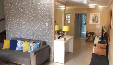 SOBRADO USADO  REFORMADO                                      Valor 850.000,00                                    140m²