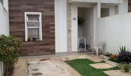 Casa Térrea 75m2 2 Dorms,  cozinha americana; - banheiro; - edícula com pia;  FINANCIÁVEL!!  R$220.000,00