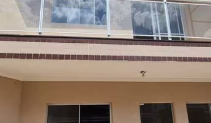 Apto 59m2 2 Dorms, Sala, Cozinha, Banheiro, Varanda, Garagem, Piso Porcelanato e Vinilico, Aceita Financiamento e Carro como Entrada.