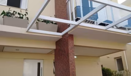 Imperdível: Casa de alto padrão à venda em condomínio de luxo em Campinas-SP, 4 quartos, 2 suítes, 3 salas, 3 banheiros, 2 vagas, 210,82 m².
