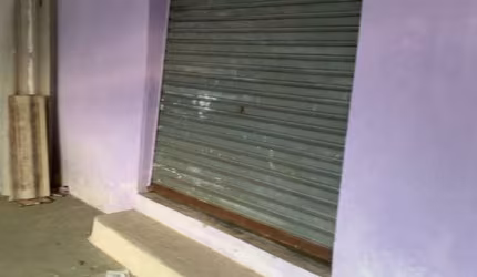 Casa Térrea 90m2 5 Comodos+ Salão Comercial, Terreno 250m2 Escritura Registrada
