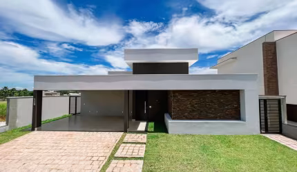 Casa Térrea 3 Suítes, Sala Tv, Estar, Jantar, Cozinha, 5 banheiros, Área Gourmet, Despensa, Lavanderia, Piscina, Escritório, 2 Vagas Cobertas 2 Descob