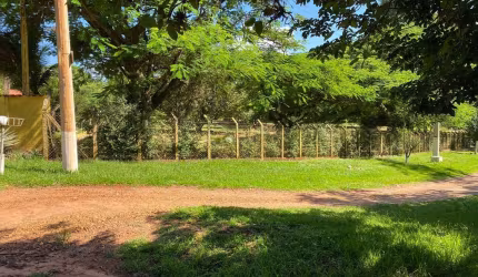 Terreno 1500m2 para Chácara em Condomínio, Plano, Rio, PlayGround, Quadra, Academia ao Ar Livre, Aceita Permuta de Veículos ate R$ 50.000,00