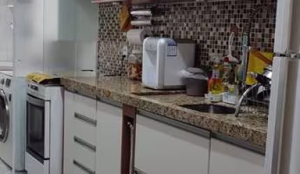 Apto 72m2 3 Dorms 1 Suíte,Sala 2 Ambientes,Cozinha,Banheiro,Armarios Planejados,1 Vaga,Ventilador de Teto,Área de Serviço,Portaria 24hs,Salão de Festa