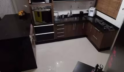 Casa Sobrado 94m2, 3 Dormitórios, 1 Suíte com Closet,  Cozinha Americana Planejada, 3 Vagas Cobertas, Área Gourmet, Ótima Localização