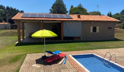 Chácara 5000m2, Casa Sede 100m2, 3 Dormitórios, Sala, Cozinha Gourmet, Banheiro, Campo De Futebol, Piscina, Chalé, Pomar, Internet, Ótima Localização
