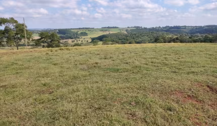 Fazenda 42 Alqueires, Formada em Pasto, Terra Vermelha e Mista, Montada na Pecuária, Rica em Água Com 4 Açudes, Casa Simples, Galpão, Mangueira