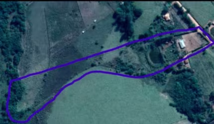 Chácara 28.340m2, Rica em Água com Açude, Árvores Frutíferas, Casa Sede com 182m2, 2 Dormitórios, 1 Suíte, Curral, Pomar, Pasto, Poço Caipira