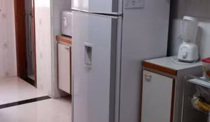 Apartamento 92m2, 3 Dormitórios, 1 Suíte, Moveis Planejados, 1 Vaga de Garagem, Ótima Localização, Banheiro Empregada, Piso em Porcelanato
