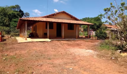 Chácara 1000m2  Bairro Santa Cruz c/Padaria,Escola,Mercado,Casa 2 Dorms,Sala,Cozinha,Banheiro,Varanda,Frente ao Asfalto,15 km São Miguel