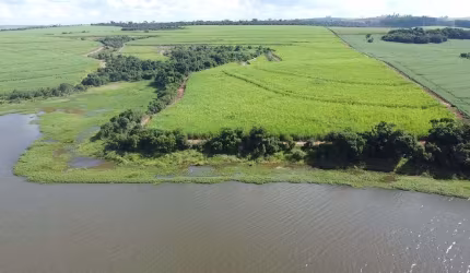 EXCELENTE FAZENDA A VENDA EM ITAÍ-SP ??   - Área Total 125 Alqueires  - 80 Alqueires em Cana   - Usina Londra de Itaí   - 60 Toneladas   - Contato Até Agosto de 2.025  - Terra Vermelha a Mista  - Topo