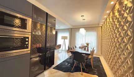 Casa para Venda em Joinville, São Marcos, 3 dormitórios, 2 suítes, 4 banheiros, 2 vagas