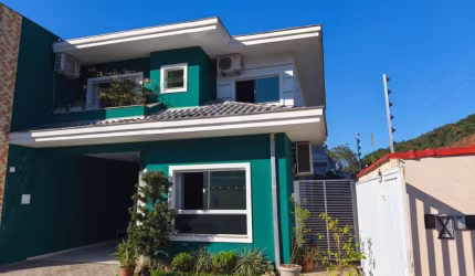 Casa para Venda em Joinville, Pirabeiraba (Pirabeiraba), 3 dormitórios, 1 suíte, 2 banheiros, 2 vagas