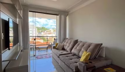 Apartamento com 3 quartos à venda na Rua José Eustáquio de Araújo, Cidade Jardim, Patos de Minas, 103 m2 por R$ 450.000