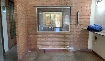 Ponto Comercial para Locação em Patos de Minas - 3 Salas, Ideal para Comércio