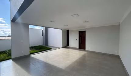 Casa à Venda no Bairro Afonso Queiroz – 3 Dormitórios e Suíte