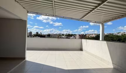 Cobertura à Venda no Cidade Jardim – 3 Quartos, 185m²