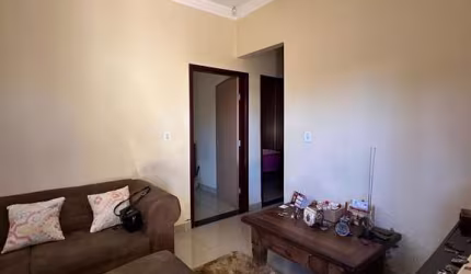 Casa à Venda no Bairro Cidade Nova – 3 Quartos, 6 Vagas e 340m² em Patos de Minas