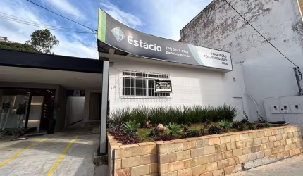 Ponto Comercial para Locação no Centro de Patos de Minas - 06 Salas, Recepção e Sala de Espera