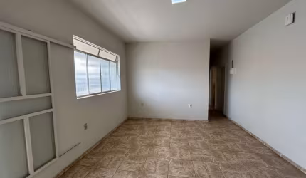 Apartamento Espaçoso no Centro de Patos de Minas - 3 Quartos, Suíte e 2 Banheiros