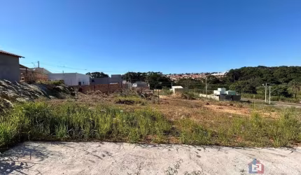 Terreno à venda no Residencial Sorriso em Patos de Minas