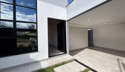 Casa de Alto Padrão no Bairro Afonso Queiroz – 3 Quartos, Suíte e Tecnologia | R$620k