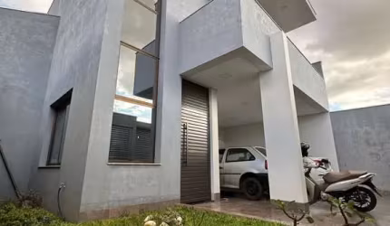 asa Duplex à Venda no Bairro Jardim Panorâmico – Patos de Minas-MG Conforto, elegância e funcionalidade em um só lugar!