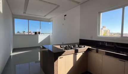 Apartamento à Venda no Lagoa Grande – 3 Quartos e Elevador