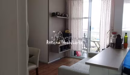 Apartamento com 02 dormitórios em Bom Retiro - Cód.: 10207.
