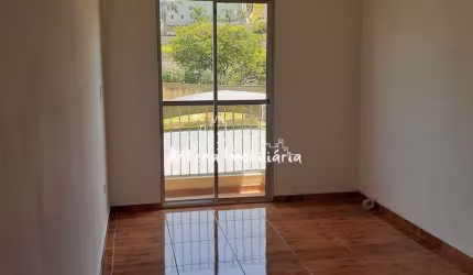 Apartamento com 02 dormitórios em Vila Romanópolis - Cód: 10892