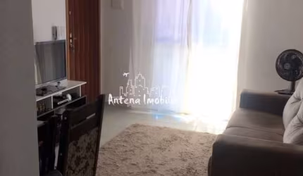 Apartamento com 02 dormitórios na Vila Cristina - Cód.: 11015.