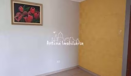 Apartamento com 02 dormitórios na Vila Solar - Cód.: 11079.