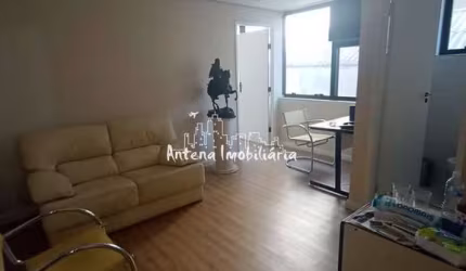 Sala comercial na  Santa Cecília - Cód. de Ref: 8238