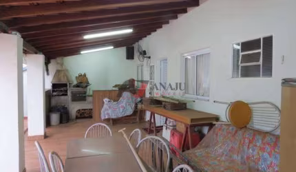 Casa Térrea Padrão (rua) Jardim Alexandre Balbo, Ribeirão Preto - SP