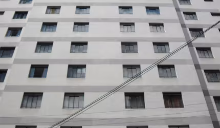 Apto. 01 dor. com Garagem para locação - Centro